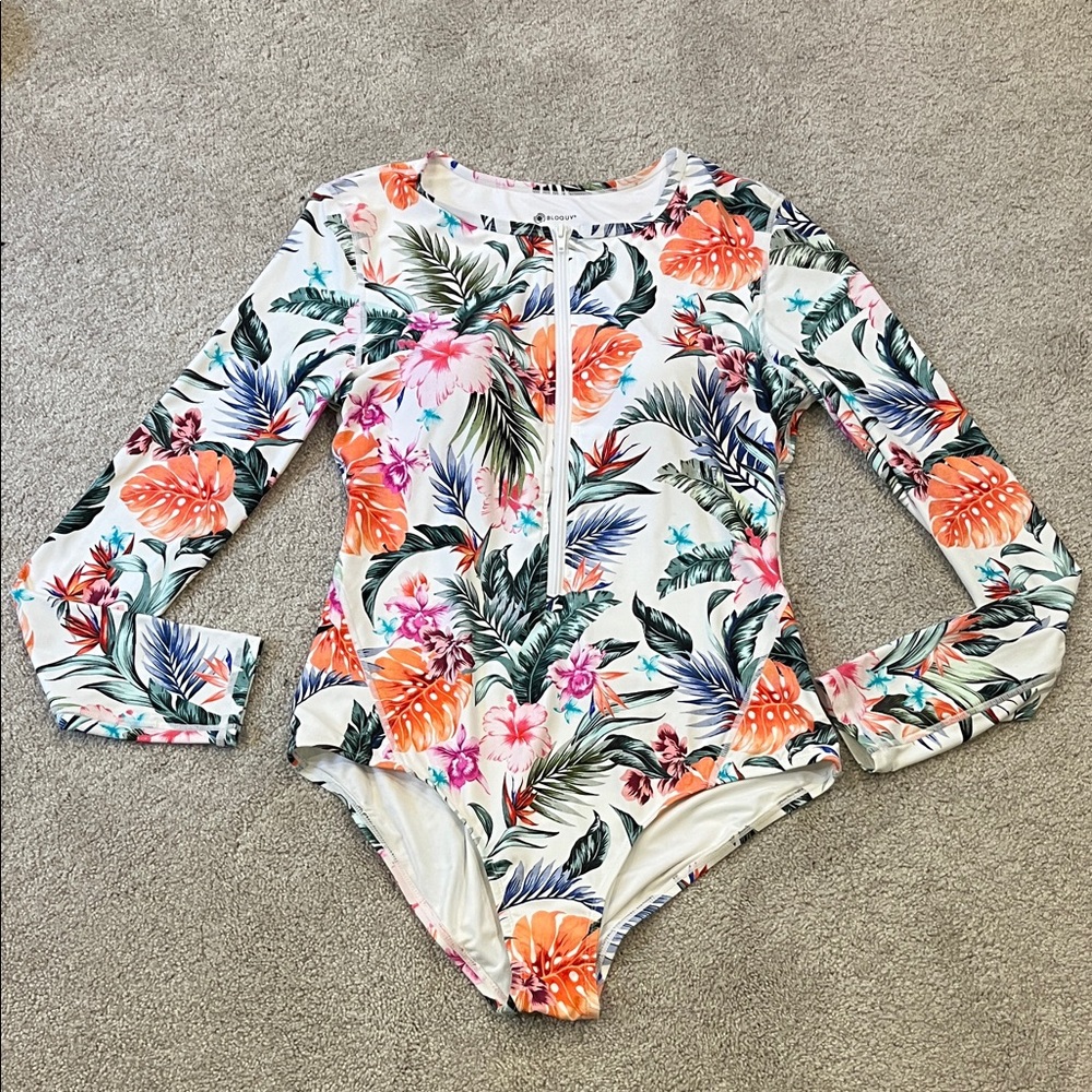 Jantzen Hawaiian Terrace BloqUV Whoopie Zip Front Long Sleeve One Piece Swimsuit